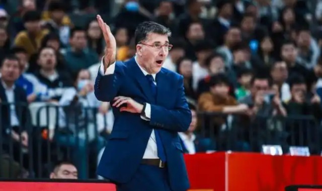 正式确定！中国男篮教练重返CBA，成为新疆队主帅，冲击前四|新疆男篮|格兰|北控男篮|刘炜|福建男篮_新浪体育_新浪新闻